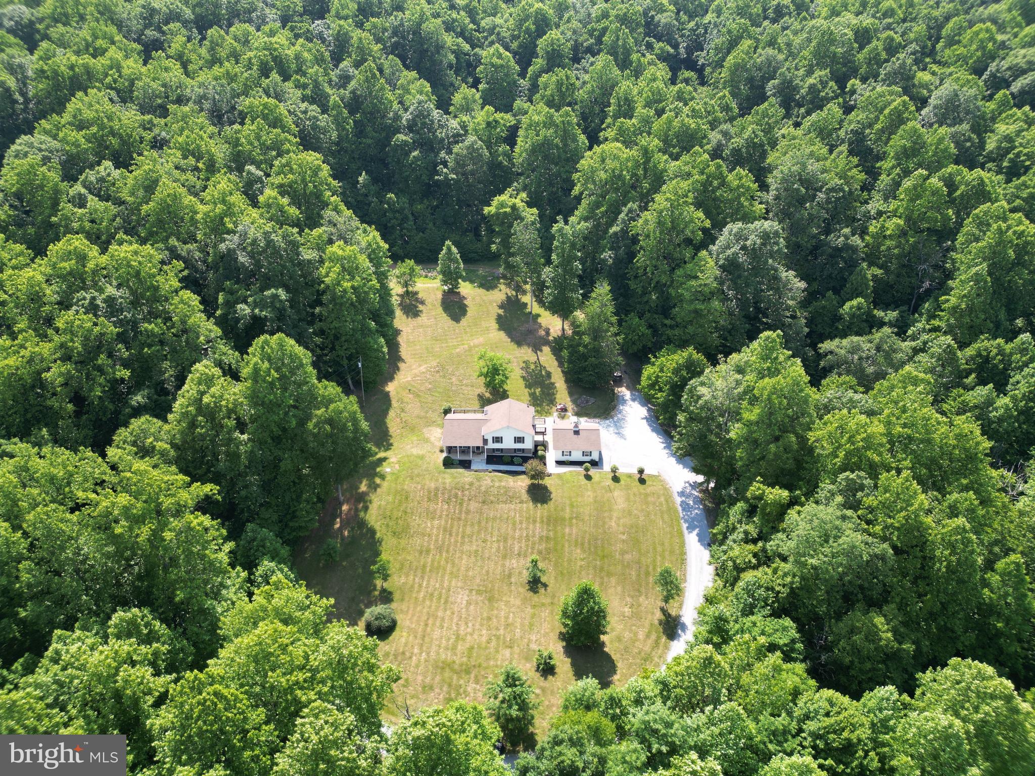 136 Rattlesnake Hollow Lane Huntly, VA 22640 - Photo 36 of 44
