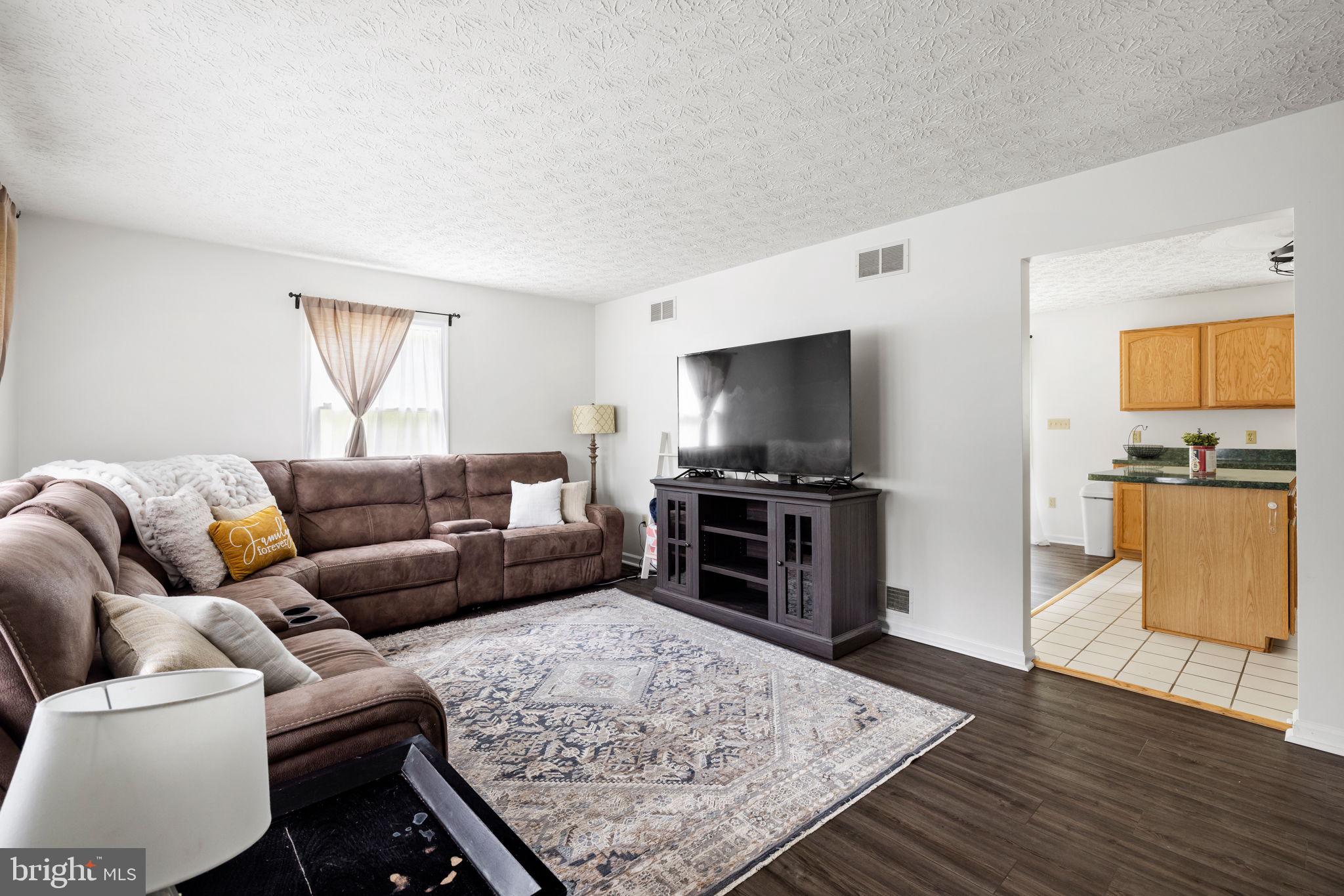 136 Rattlesnake Hollow Lane Huntly, VA 22640 - Photo 10 of 44