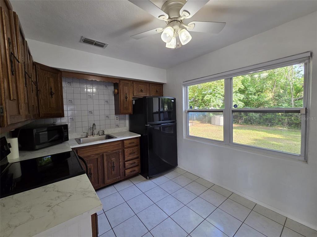 7216 James Street Port Richey, FL 34668 - Photo 13 of 28