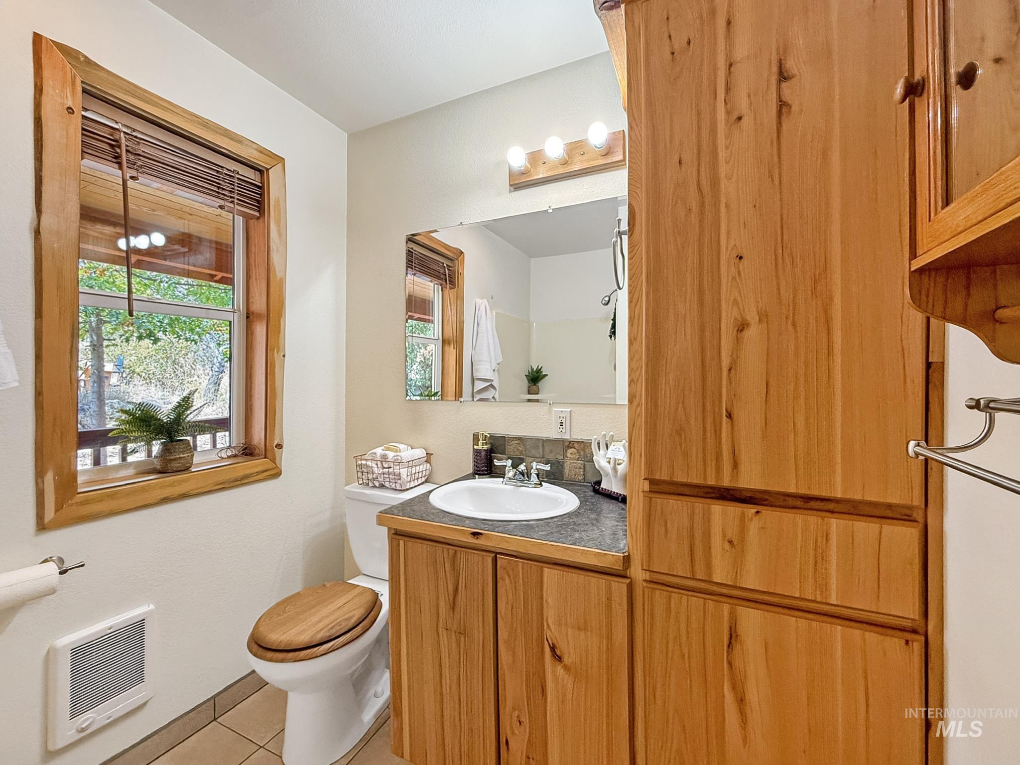 231 Gregory Crk Road, Unit WHITE White Bird, ID 83554 - Photo 19 of 49 Gallery Image 19