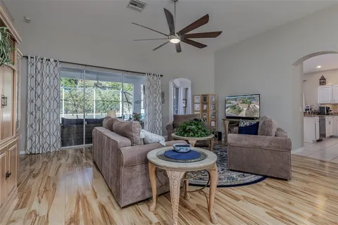 $395,000 | 4616 North Maywood Way, Beverly Hills, FL 34465