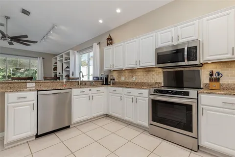 $395,000 | 4616 North Maywood Way, Beverly Hills, FL 34465