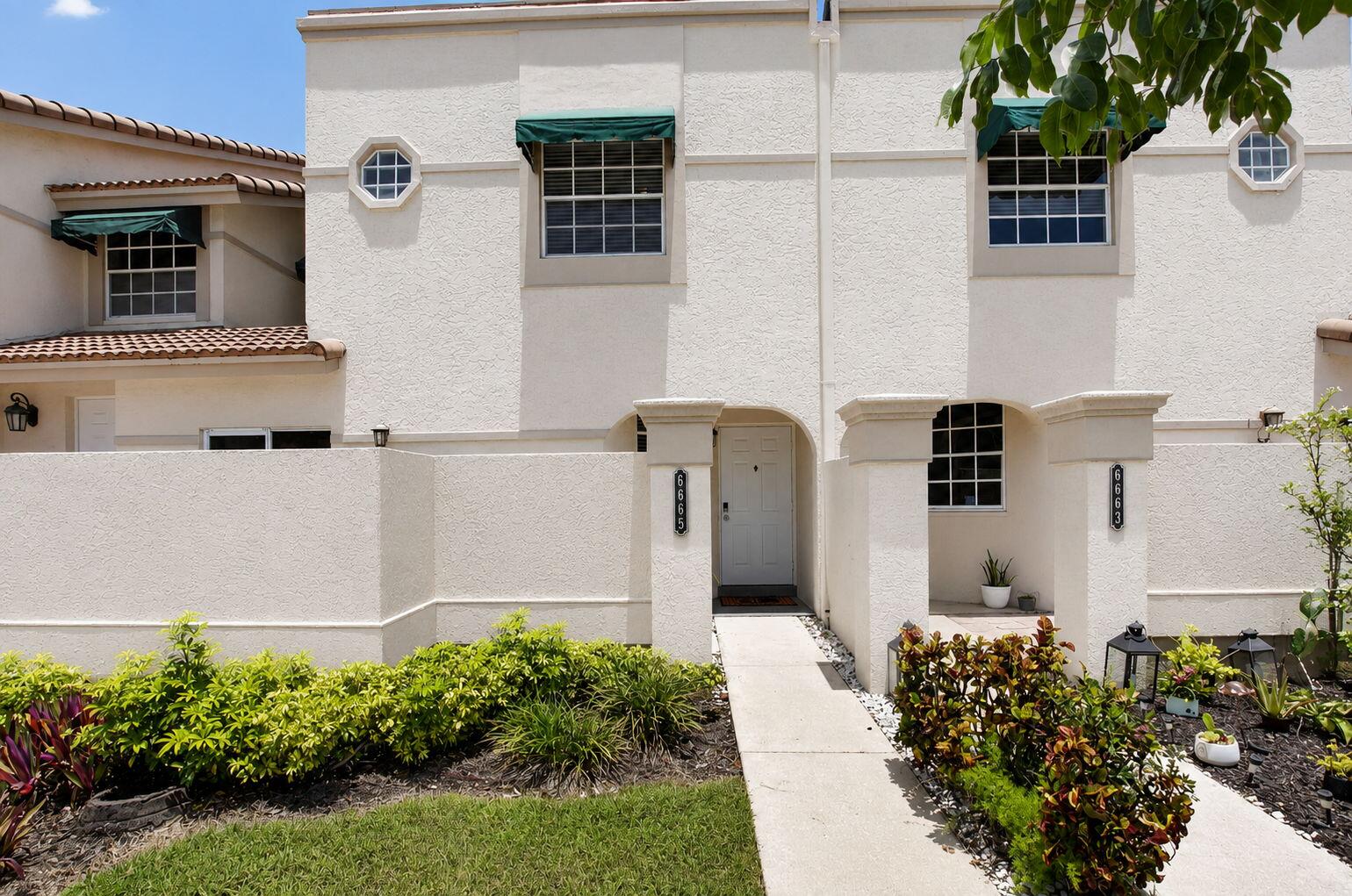 6665 Via Regina Boca Raton, FL 33433 - Photo 2 of 56 2-web-or-mls-2
