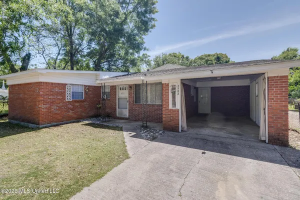 $1,850 | 1102 Tucker Avenue, Pascagoula, MS 39567