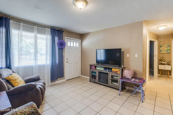 $1,850 | 1102 Tucker Avenue, Pascagoula, MS 39567