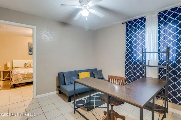 $1,850 | 1102 Tucker Avenue, Pascagoula, MS 39567