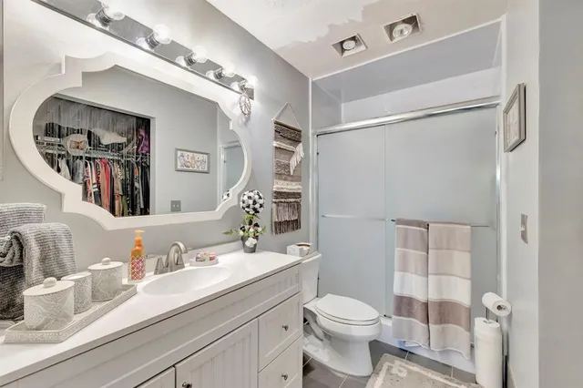 $290,000 | 8799 Holly Court, Unit 202, Tamarac, FL 33321