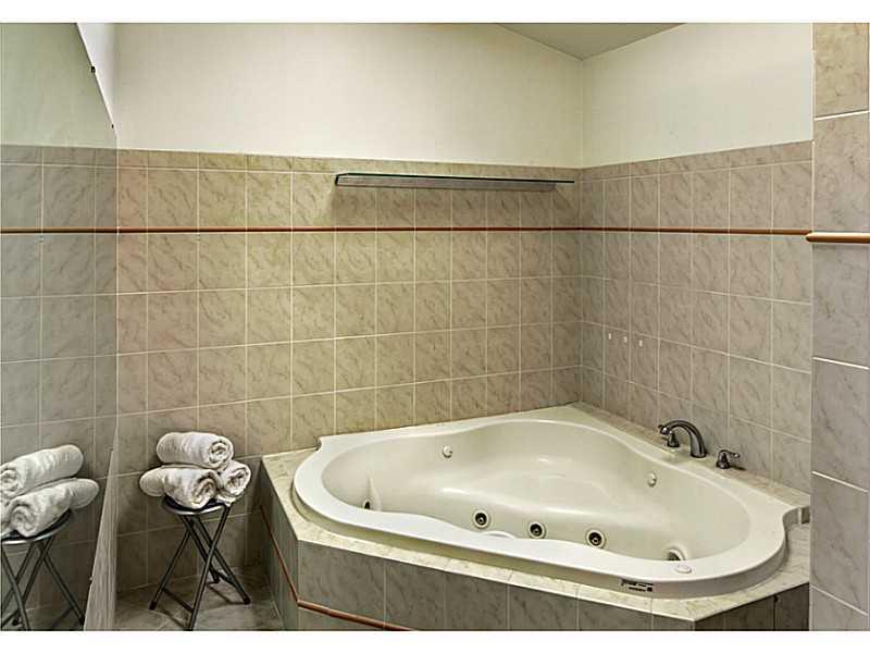 5760 Evans Road Export, PA 15632 - Photo 11 of 25 Master Bath/Spa.