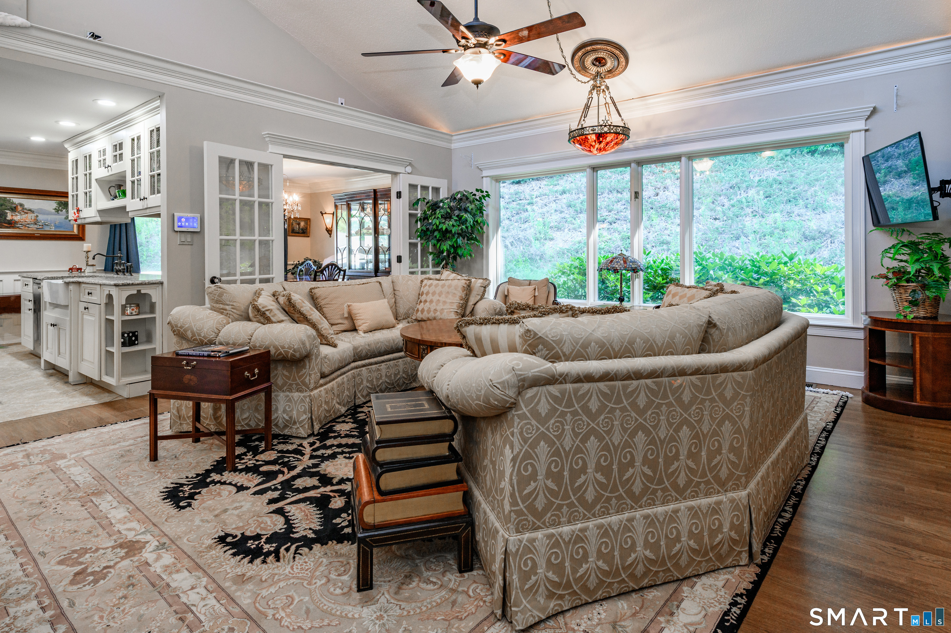 2 Bramble Bush, Unit 2 Avon, CT 06001 - Photo 7 of 40 a living room with furniture and a large window