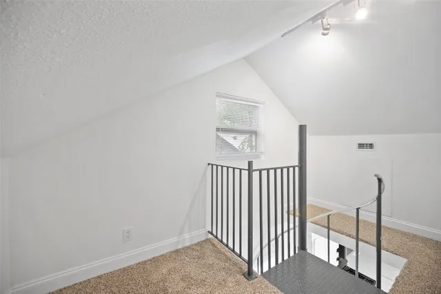 $3,095 | 4605 Harmon Avenue, Austin, TX 78751