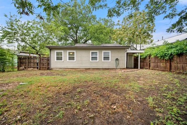 $3,095 | 4605 Harmon Avenue, Austin, TX 78751