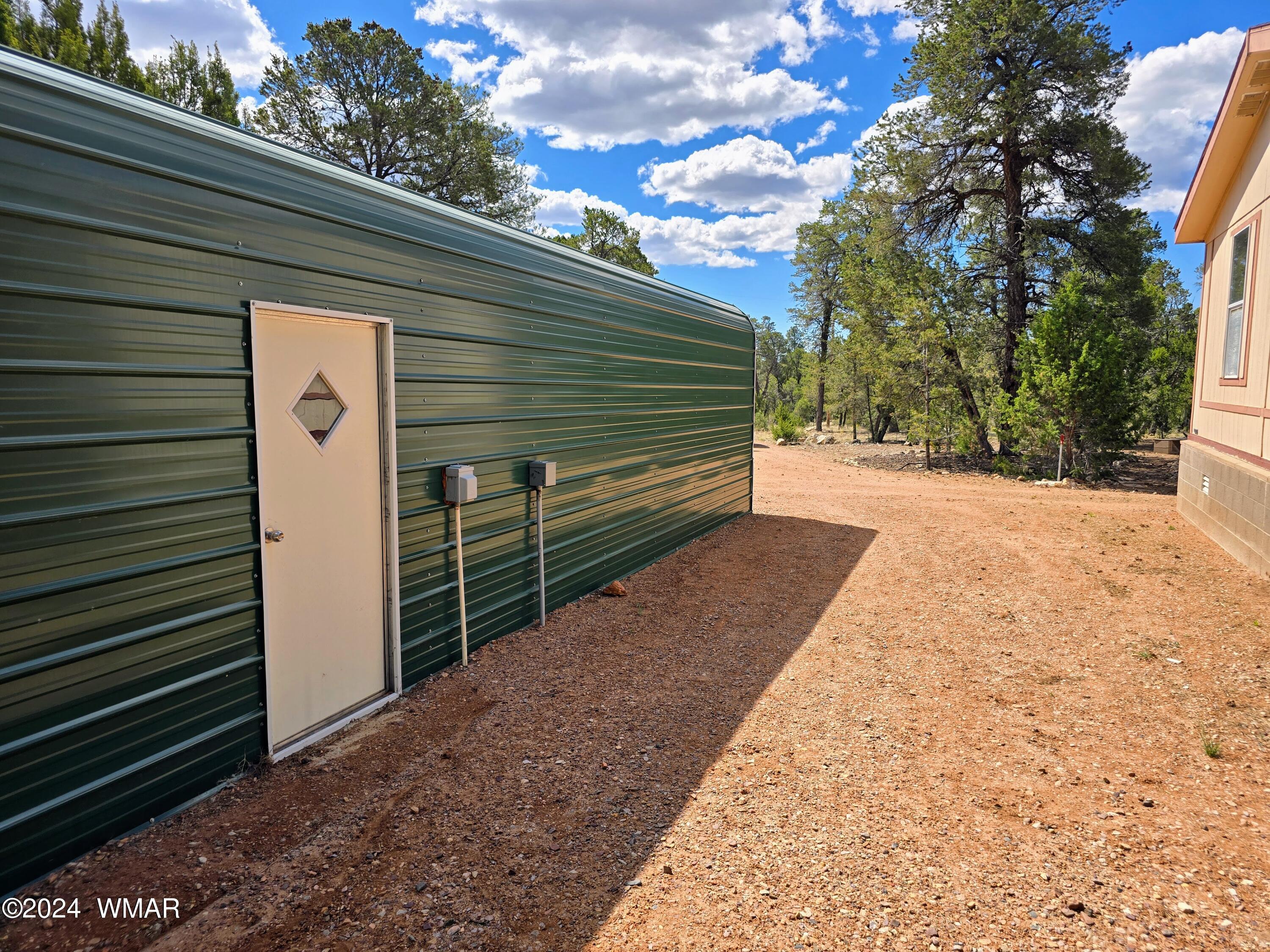 3060 B Chevelon Road Overgaard, AZ 85933 - Photo 2 of 21