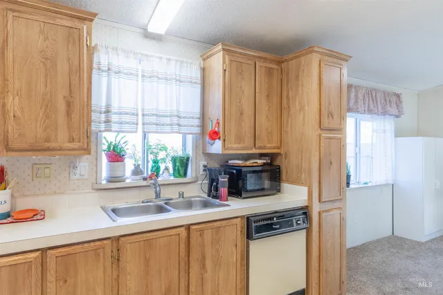 $94,000 | 1020 Eid Road, Unit 8, Moscow, ID 83843