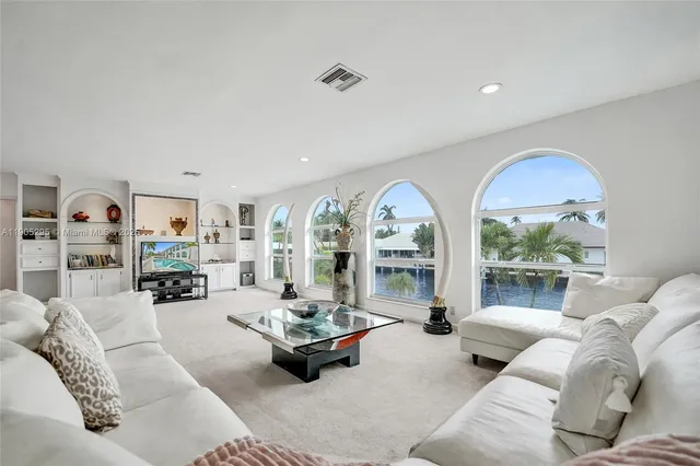 $16,500 | 2889 Northeast 35th Street, Fort Lauderdale, FL 33306