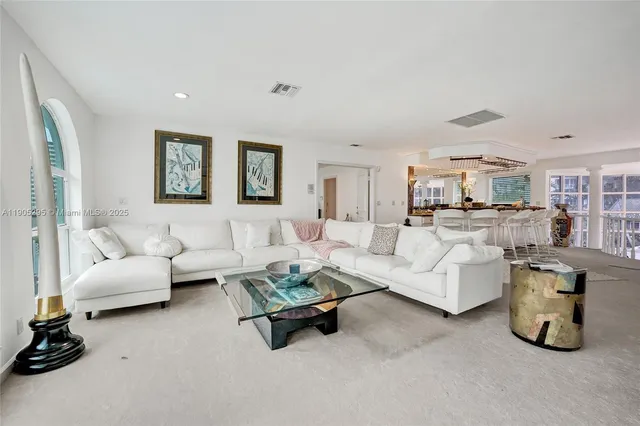 $16,500 | 2889 Northeast 35th Street, Fort Lauderdale, FL 33306