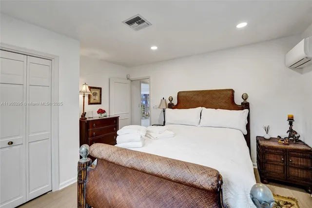 $16,500 | 2889 Northeast 35th Street, Fort Lauderdale, FL 33306