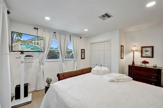 $16,500 | 2889 Northeast 35th Street, Fort Lauderdale, FL 33306