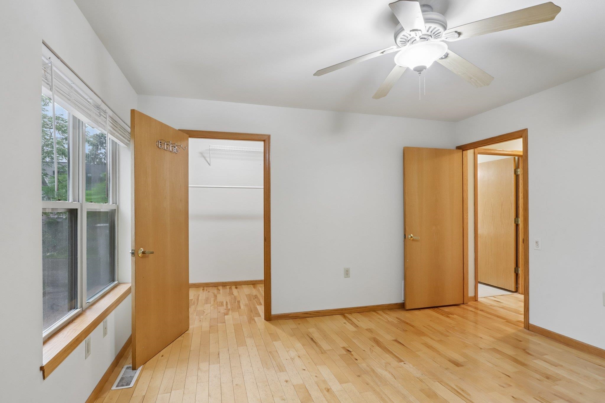 641 East Dayton Street Madison, WI 53703 - Photo 19 of 35