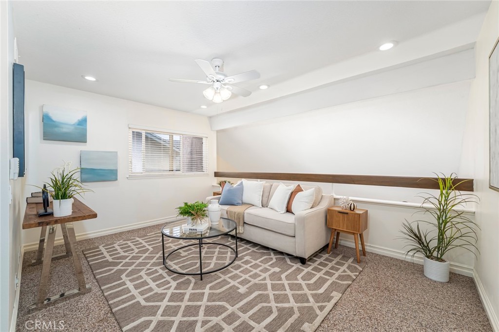 24722 Vía Del Rio Lake Forest, CA 92630 - Photo 30 of 56