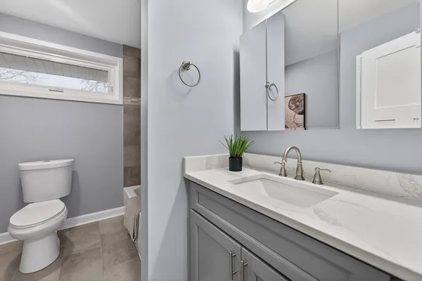 $600,000 | 307 North Derbyshire Avenue, Arlington Heights, IL 60004