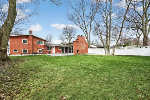 $600,000 | 307 North Derbyshire Avenue, Arlington Heights, IL 60004