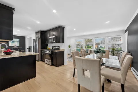 $600,000 | 307 North Derbyshire Avenue, Arlington Heights, IL 60004