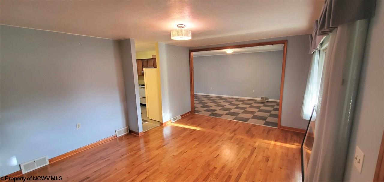 116 Miller Road Kingwood, WV 26537 - Photo 4 of 20 Gallery Image 4