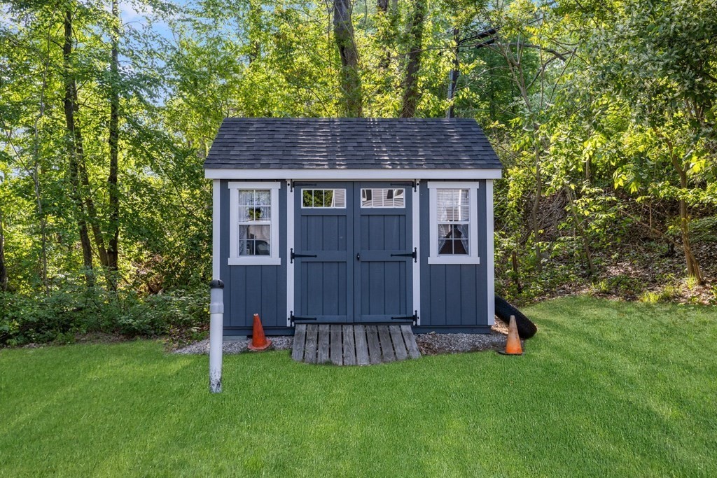 531 Fowler Road Northbridge, MA 01534 - Photo 33 of 41