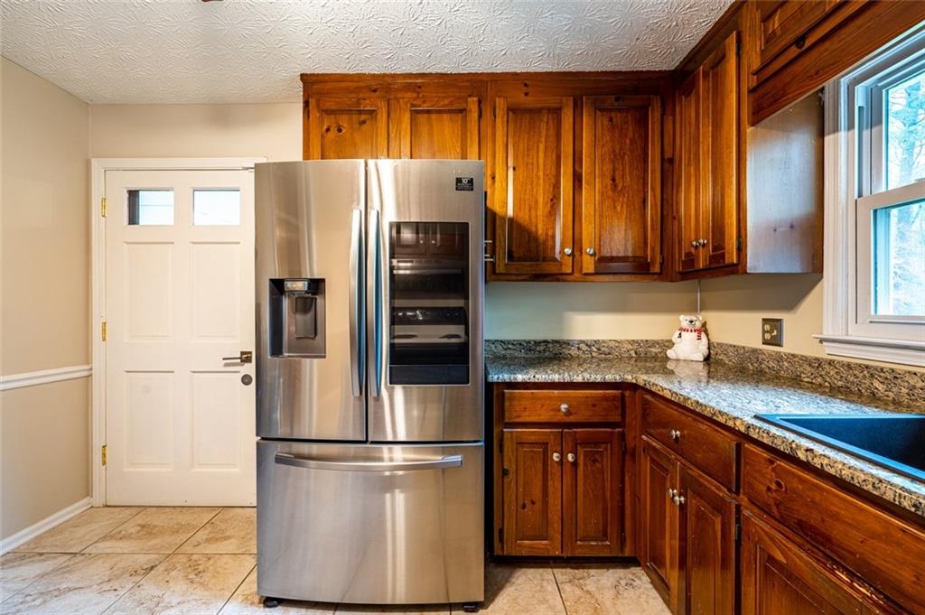 465 A Dobbs Road, Unit B Woodstock, GA 30188 - Photo 12 of 40