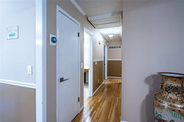 $2,500 | 465 A Dobbs Road, Unit B, Woodstock, GA 30188