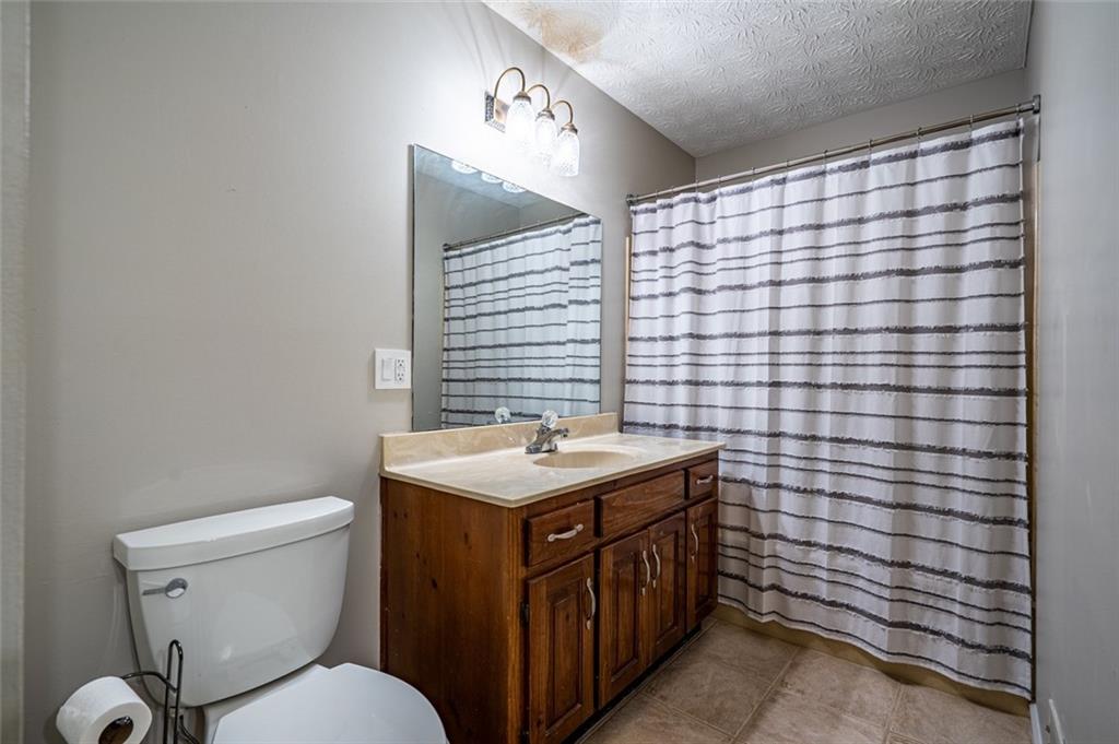 465 A Dobbs Road, Unit B Woodstock, GA 30188 - Photo 17 of 40