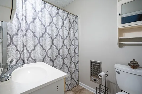 $2,500 | 465 A Dobbs Road, Unit B, Woodstock, GA 30188