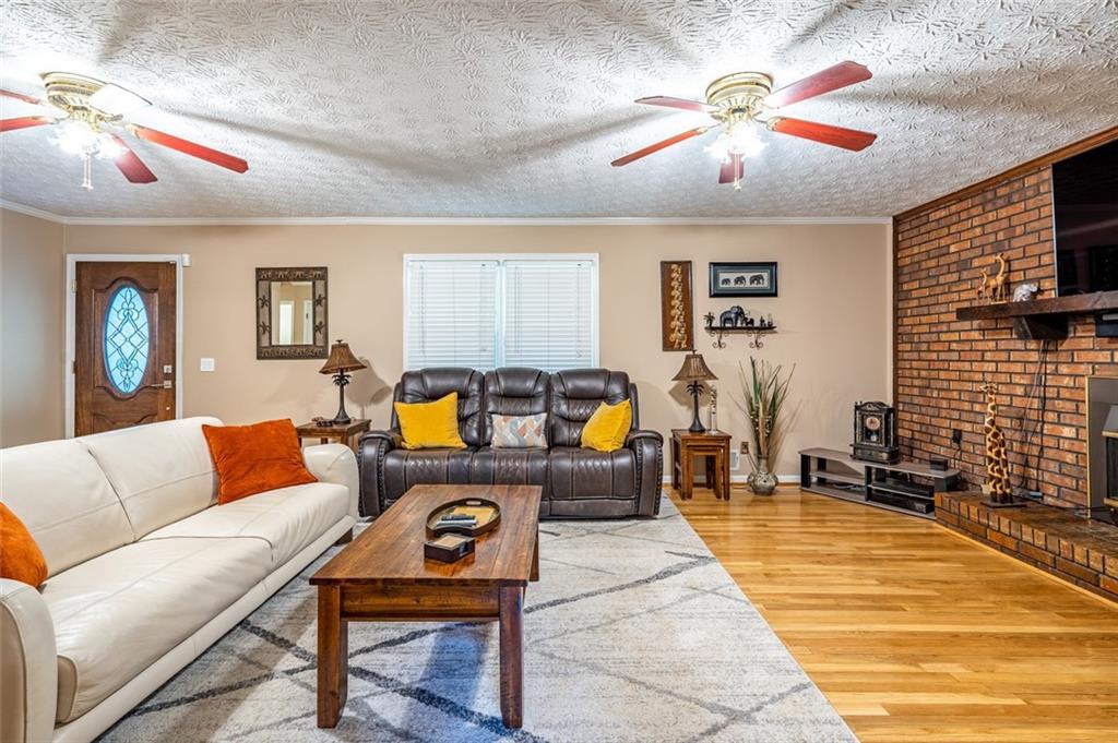 465 A Dobbs Road, Unit B Woodstock, GA 30188 - Photo 8 of 40