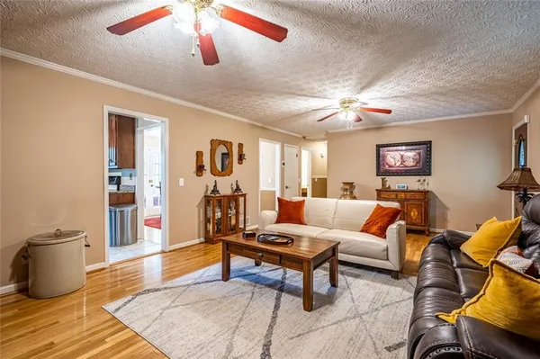 $2,500 | 465 A Dobbs Road, Unit B, Woodstock, GA 30188