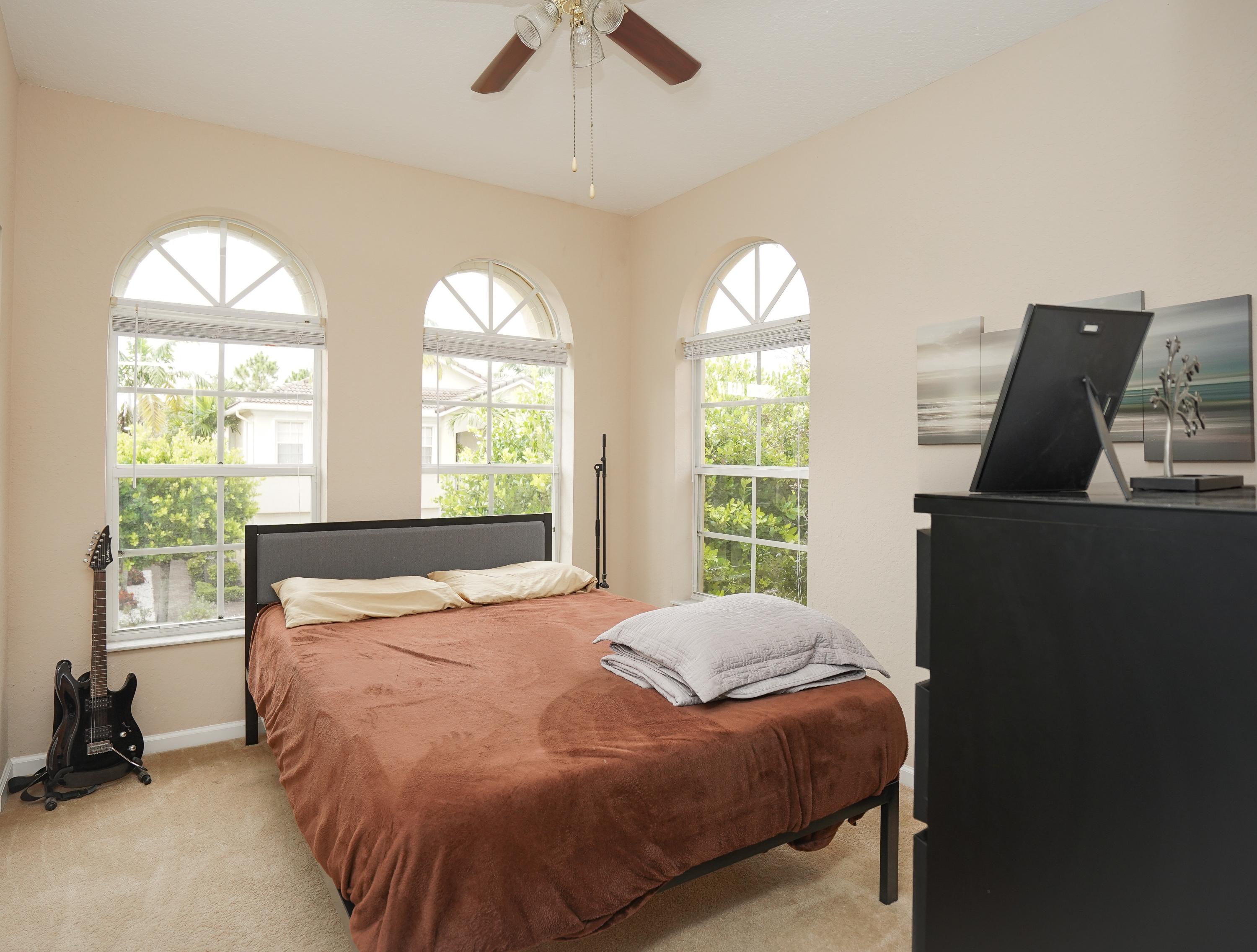 2912 Carvelle Drive Riviera Beach, FL 33404 - Photo 8 of 9 CARVELLE GUEST BEDROOM 9