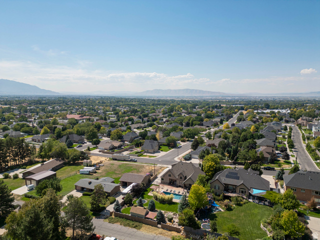687 South 2080th Street East Springville, UT 84663 - Photo 83 of 149 Expansive aerial perspective showcasing a residential area with varied home styles