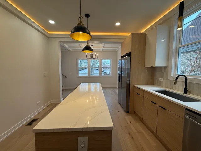 $495,000 | 1641 South 57th Avenue, Cicero, IL 60804