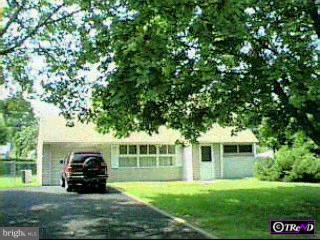 35 Quickset Road Levittown, PA 19057 - Photo 1 of 1 Gallery Image 1