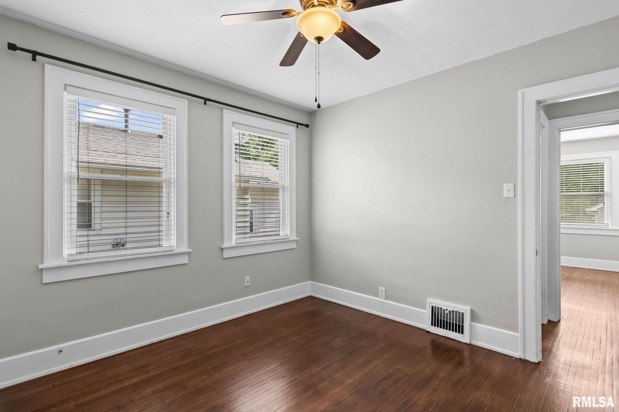 2108 South College Street Springfield, IL 62704 - Photo 21 of 37