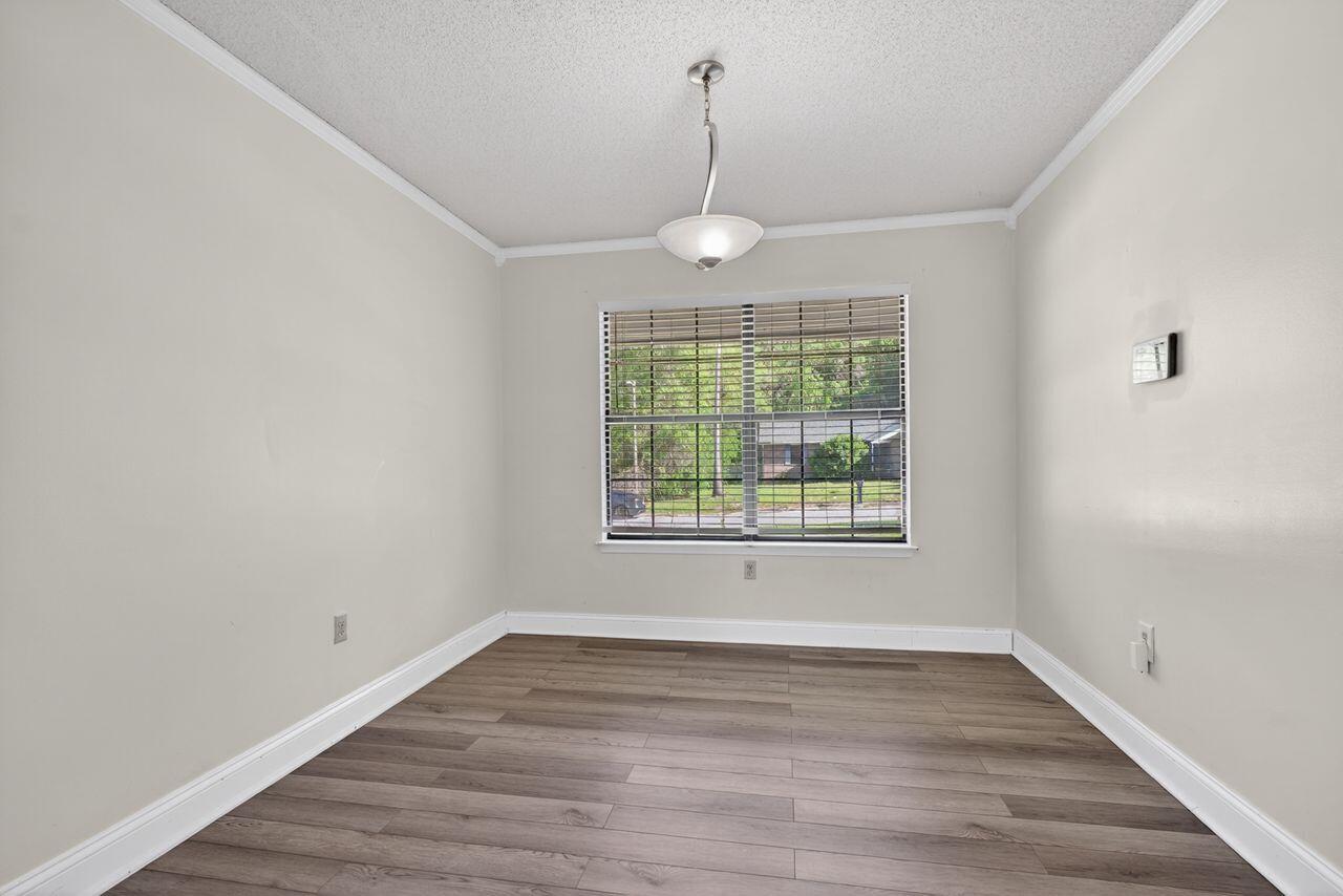 121 Campbell Street Crestview, FL 32536 - Photo 12 of 45 Dining area or flex space