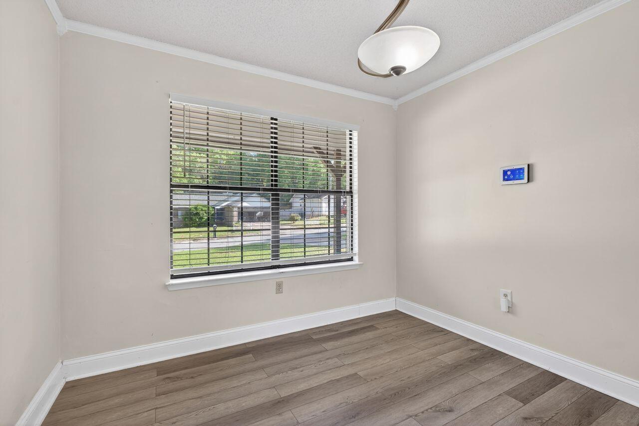 121 Campbell Street Crestview, FL 32536 - Photo 19 of 45 Dining area, large picture window