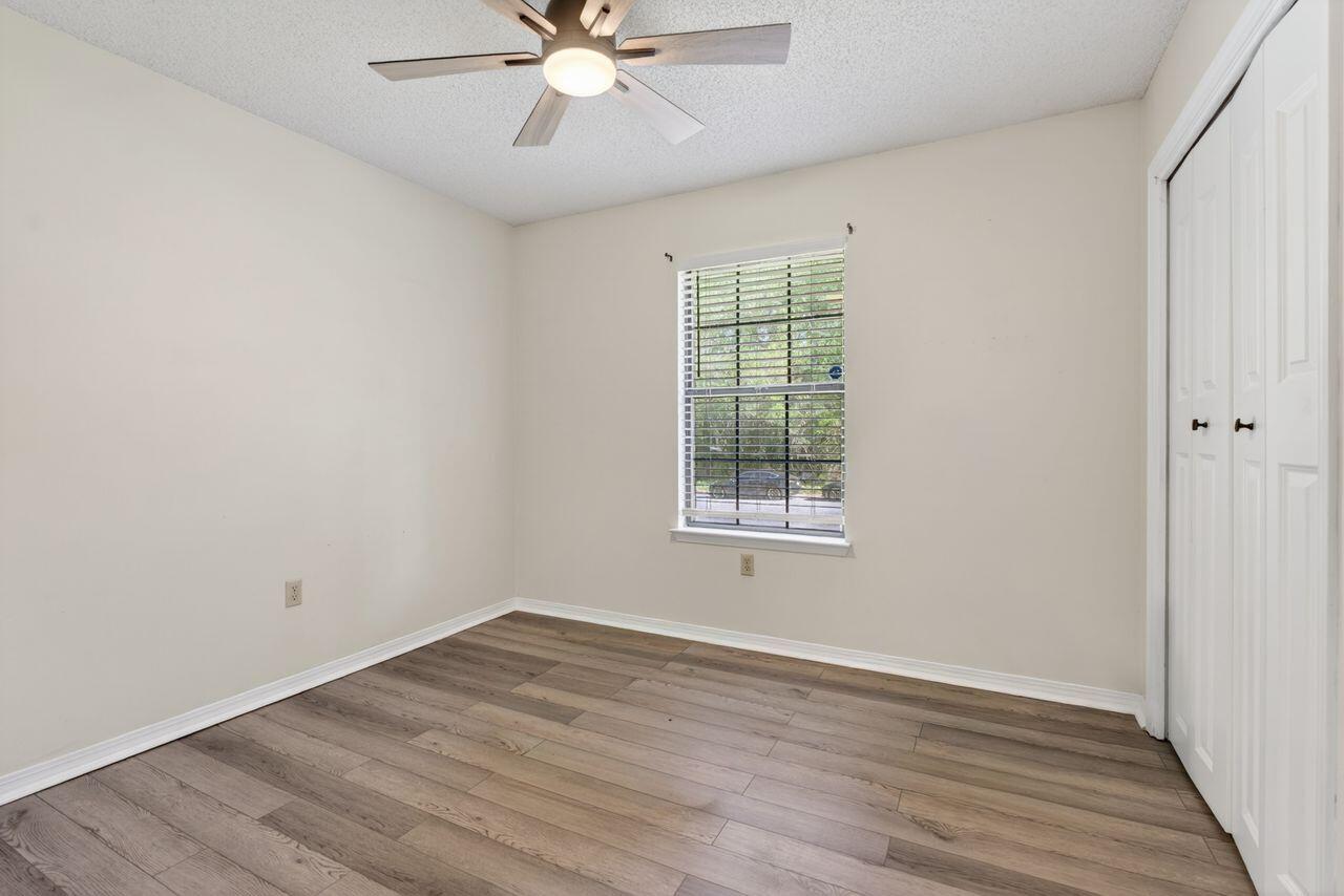 121 Campbell Street Crestview, FL 32536 - Photo 23 of 45 Bedroom 2