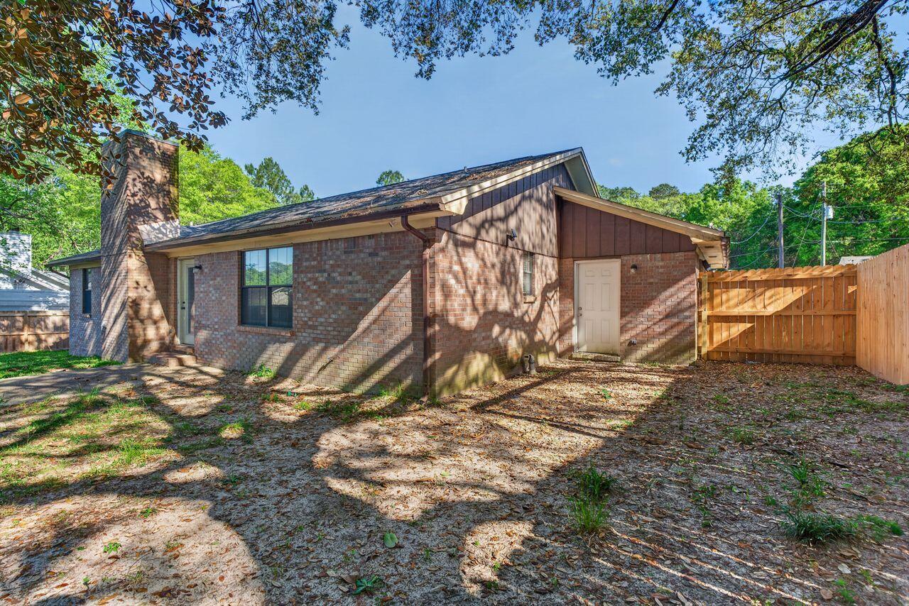 121 Campbell Street Crestview, FL 32536 - Photo 36 of 45 Back of home