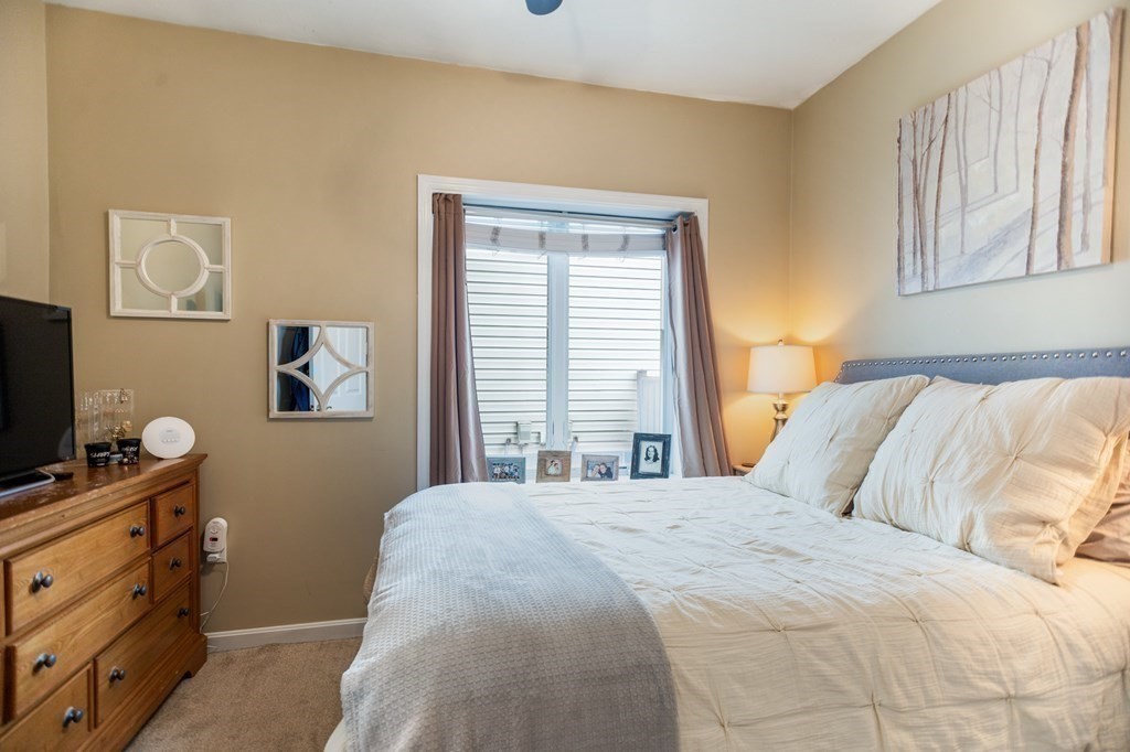 286 Riverside Avenue, Unit 3 Medford, MA 02155 - Photo 8 of 13 Gallery Image 8