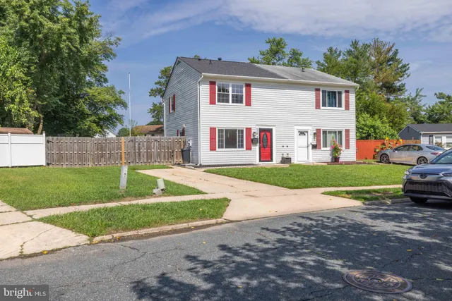 a house view with a garden space