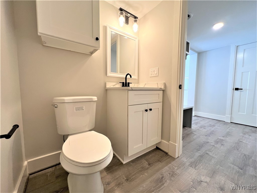 10985 Main Street Clarence, NY 14031 - Photo 15 of 32