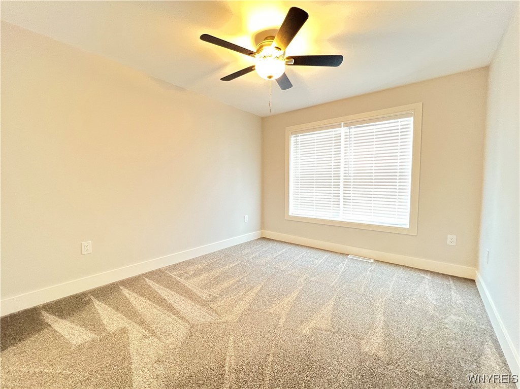 10985 Main Street Clarence, NY 14031 - Photo 20 of 32