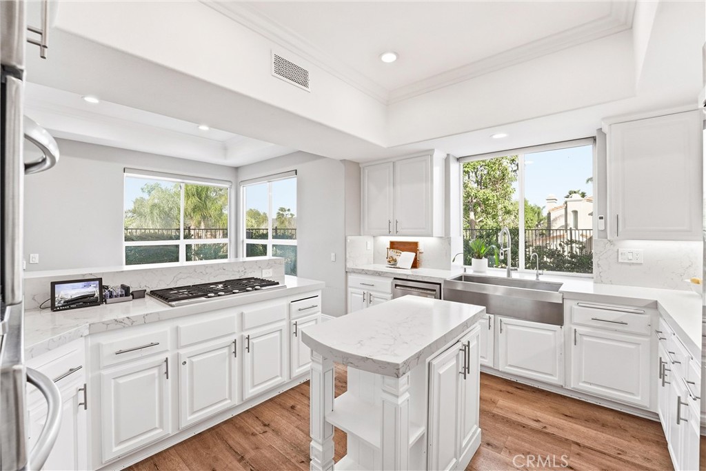 5489 East Suncrest Road Anaheim Hills, CA 92807 - Photo 19 of 47