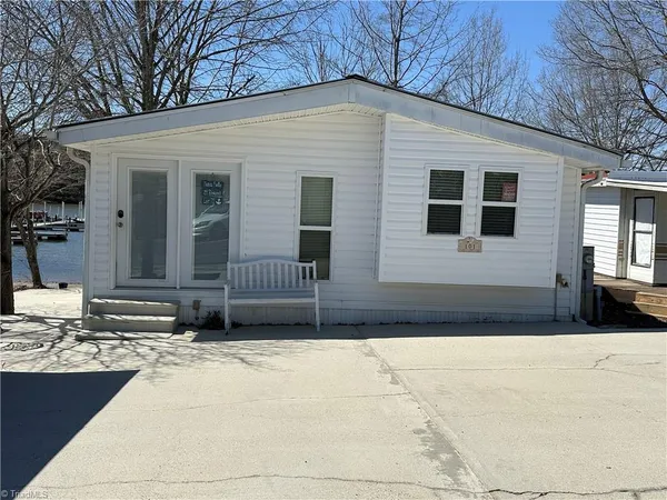 $249,000 | 101 Dogwood Circle, New London, NC 28127