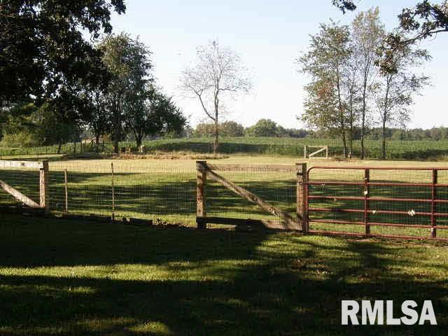 5602 Stotlar Road Carterville, IL 62918 - Photo 17 of 32 Gallery Image 17